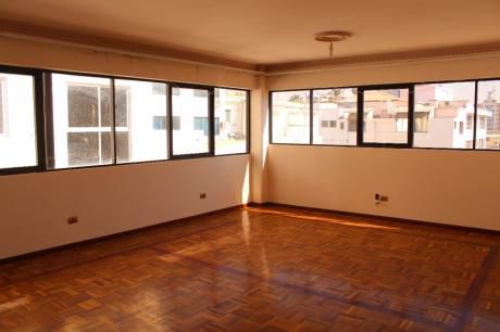 Departamento Cerca Al Prado