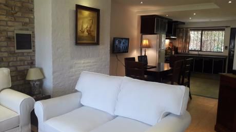 Se Vende Casa En San José De Carrasco De 2 Dormitorios Sobre Alvear