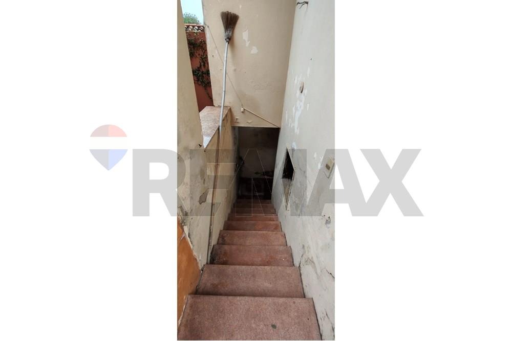 CASA EN SAJONIA DE 6 HABITACIONES — foto 2