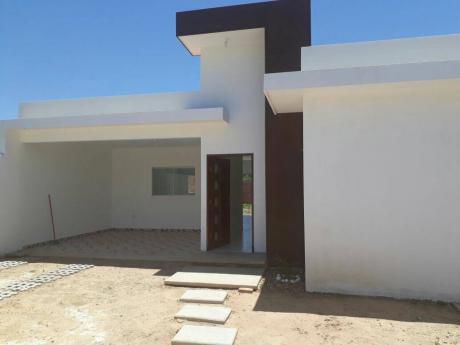 Hermosa Casa Tipo Minimalista
