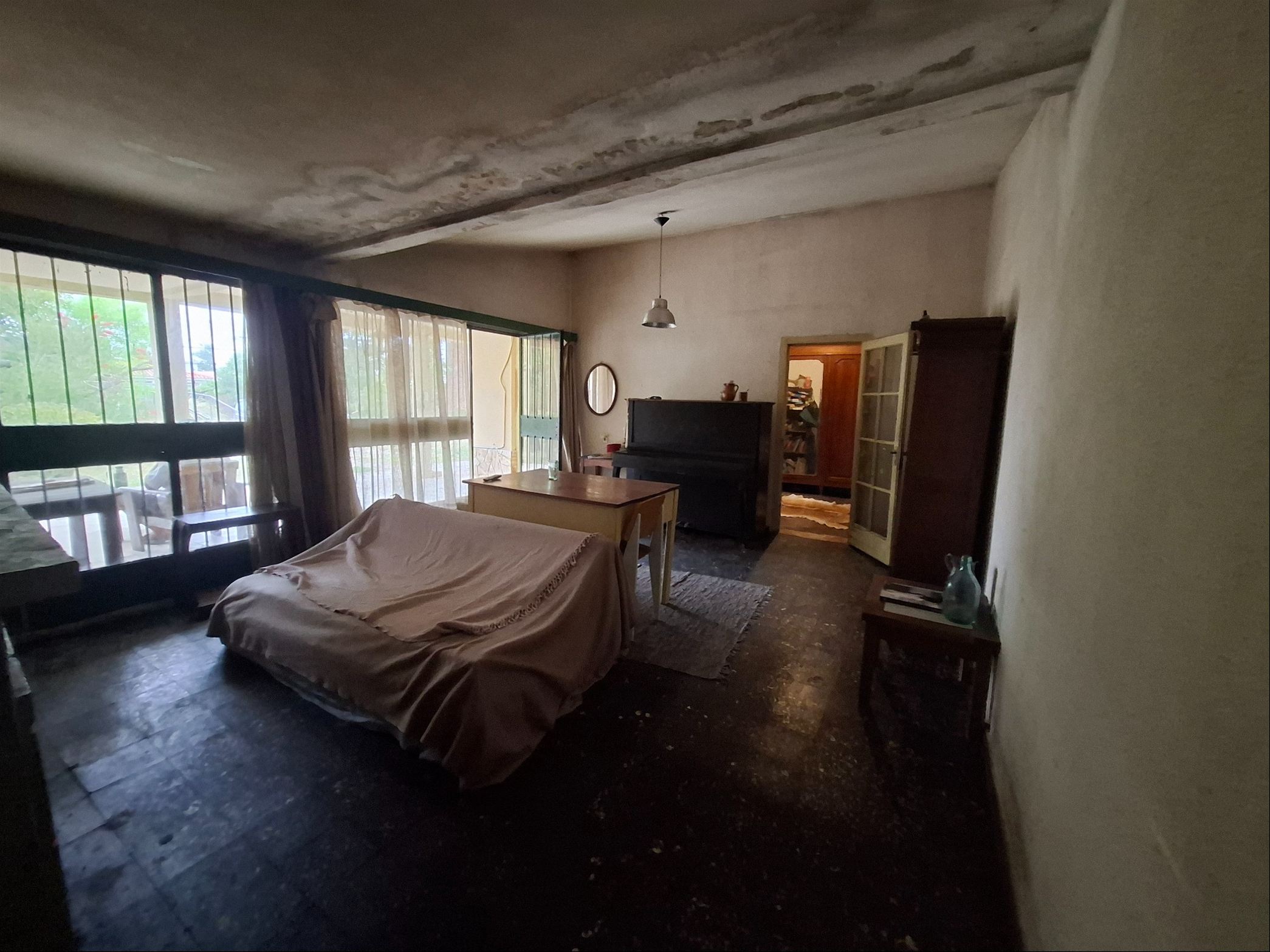 Casa En Lagomar: Ubicación Privilegiada A Metros De La Ramb