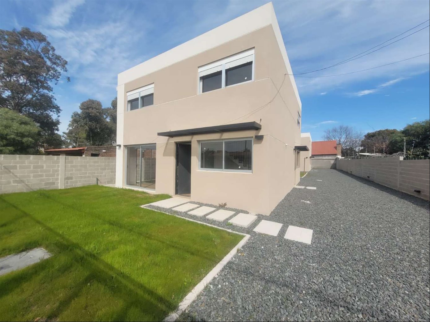 Venta Casa Ciudad de la Costa 2 Dormitorios 2 Baños - foto 1