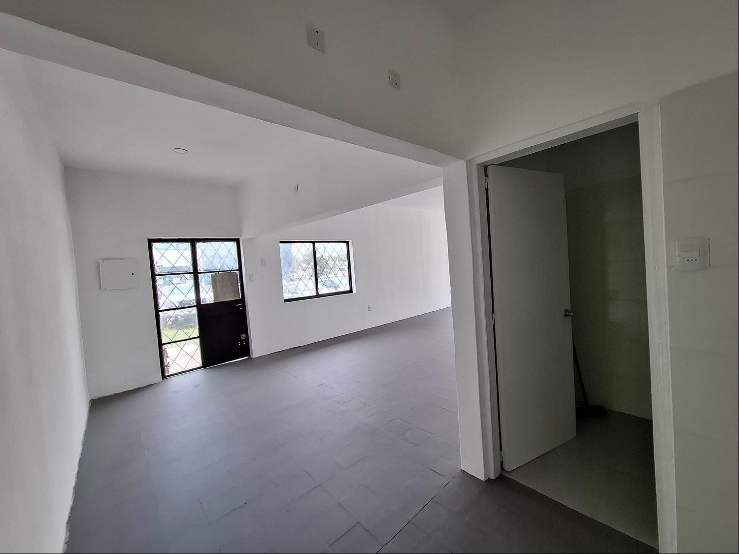 LOCAL  COMERCIAL,  EN LAGOMAR SOBRE GIANNATTASIO · Foto 10