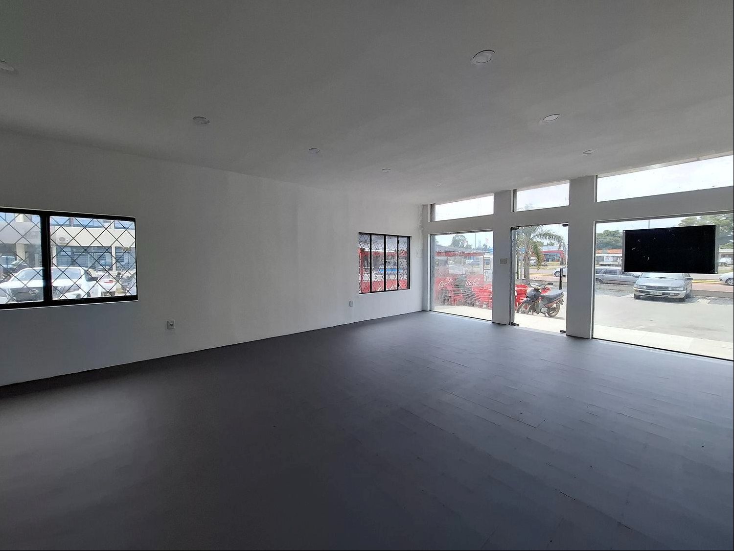 LOCAL  COMERCIAL,  EN LAGOMAR SOBRE GIANNATTASIO · Foto 6