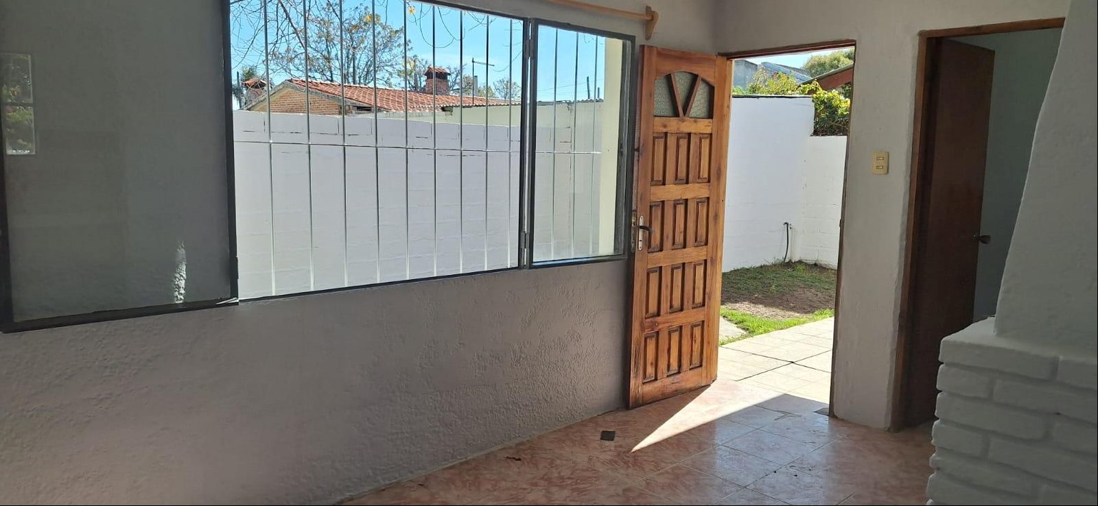 Alquilo Casa 1 dormitorio en Ciudad de la Costa · Foto 5