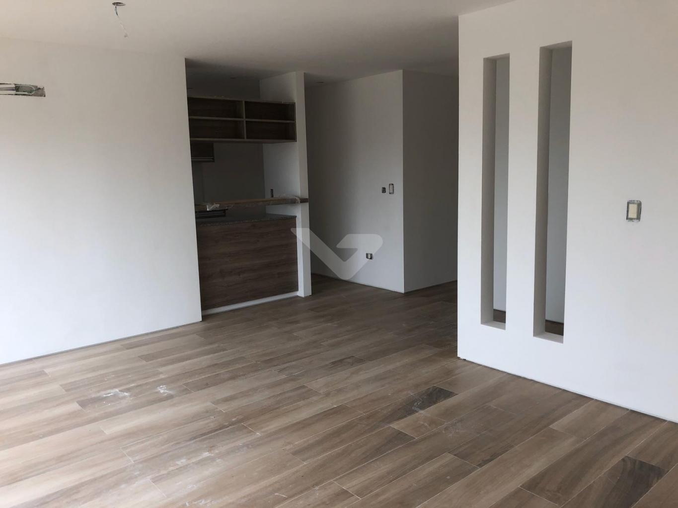 Alquiler y venta apartamento penthouse Parque Miramar. 2 dormitorios. Piscina. Seguridad. Garage