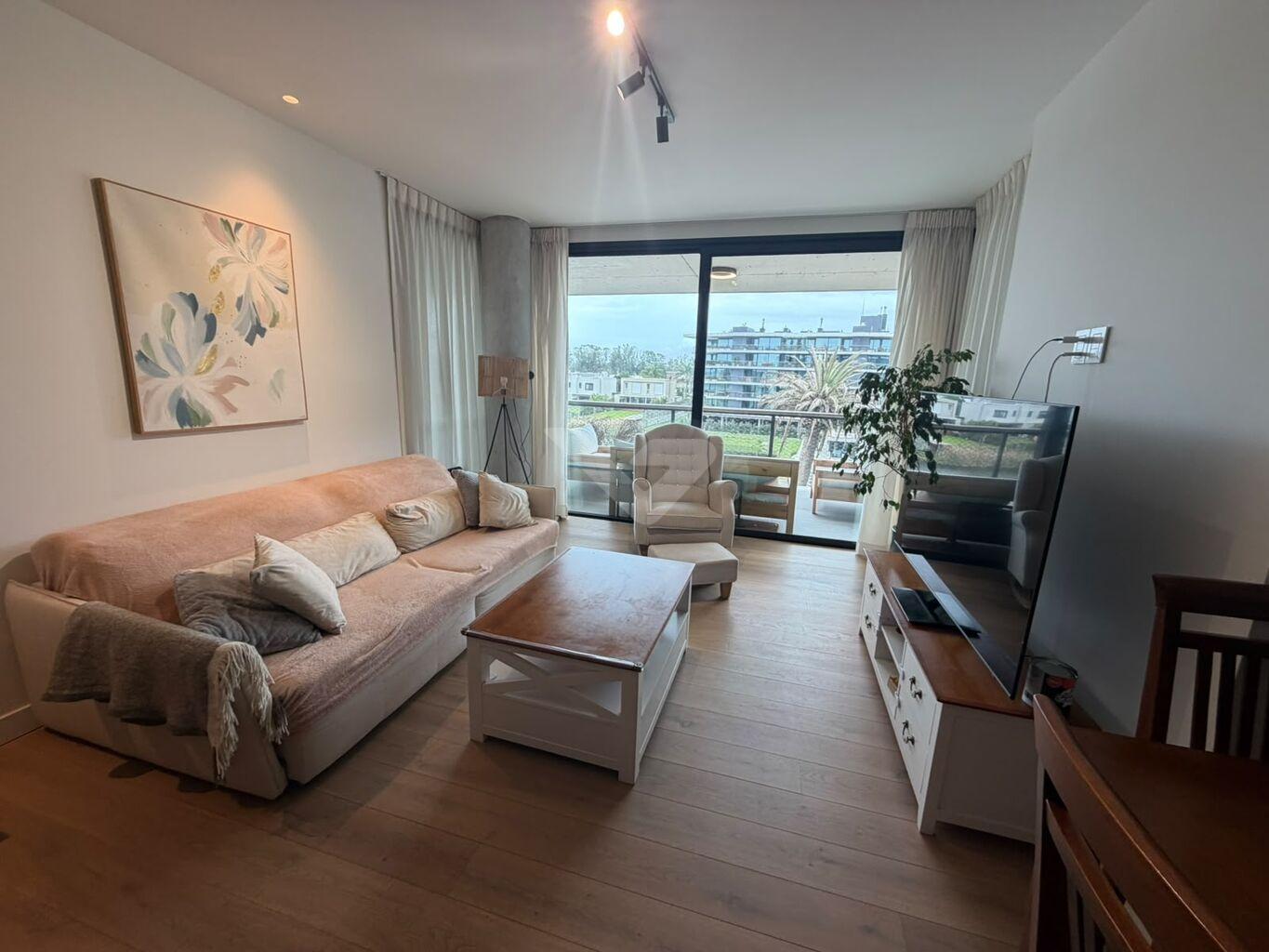 Alquiler apartamento en Parque Miramar- 2 dormitorios. Seguridad. Amenities