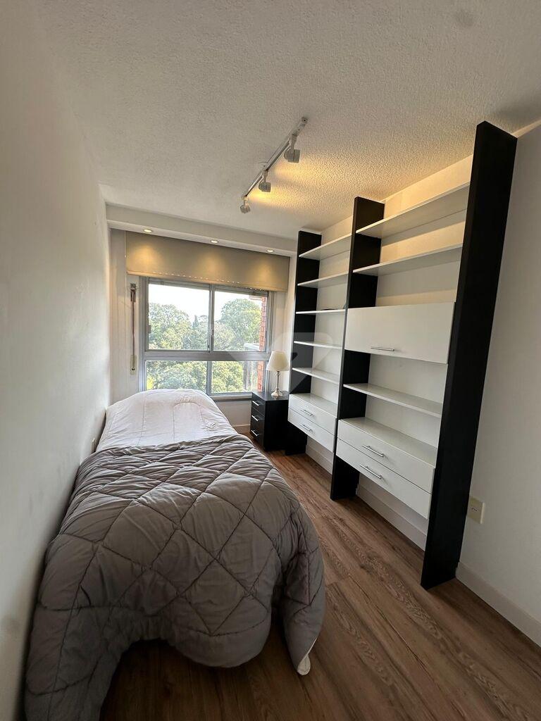 Alquiler Apartamento Punta Carretas 2 dormitorios con garaje con muebles · Foto 7