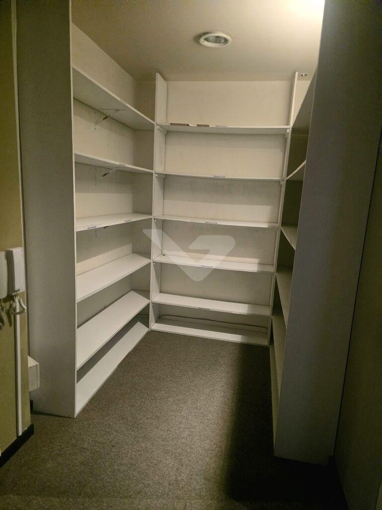 Alquiler Oficina Ciudad Vieja · Foto 4