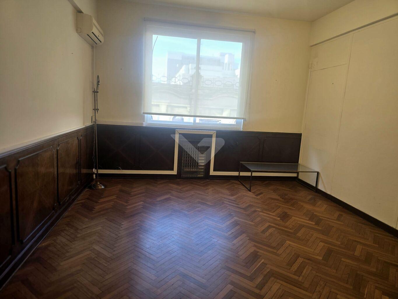 Alquiler Oficina Ciudad Vieja · Foto 12