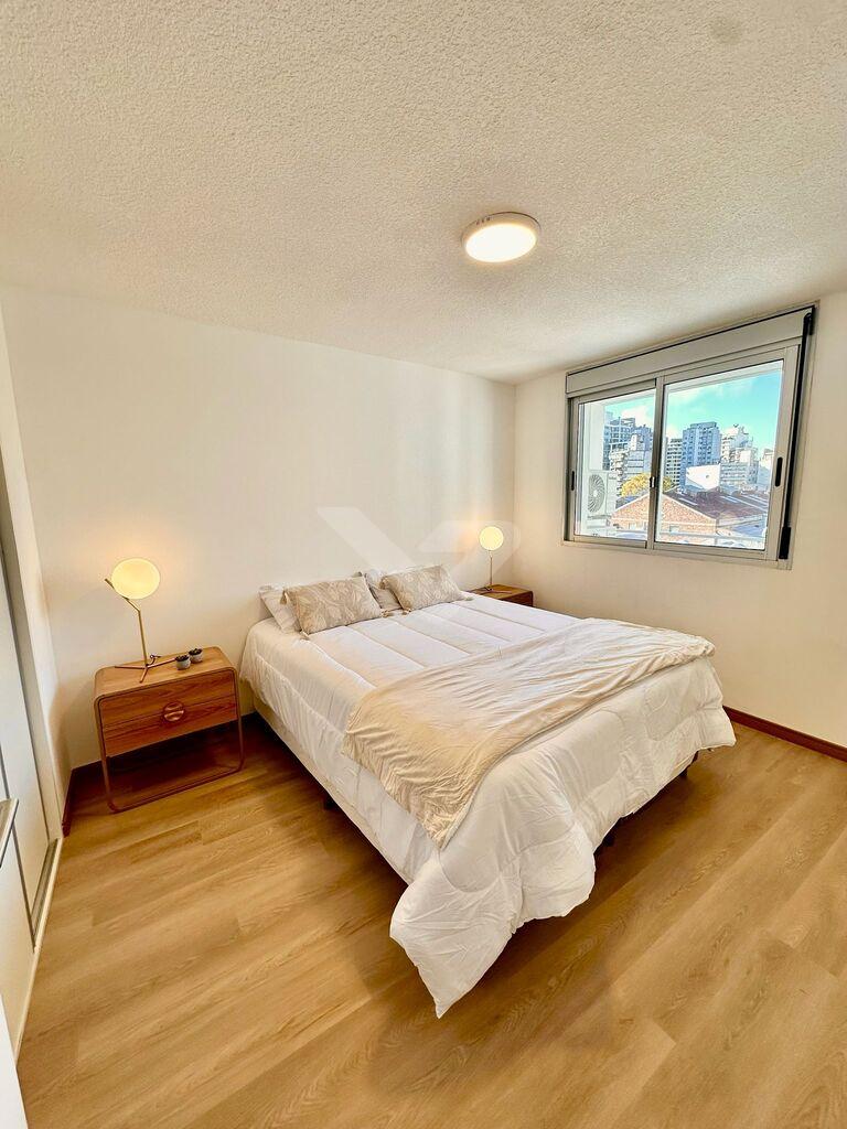 Alquiler Apartamento Tres Cruces 1 dormitorio con muebles · Foto 11