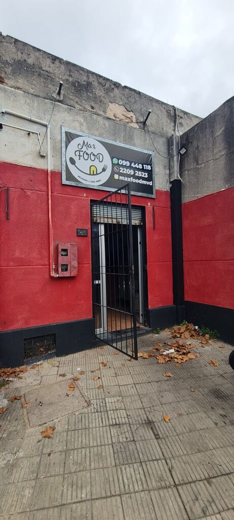 ¡Local comercial en alquiler en Brazo Oriental! En la esq. de Magested y Ramón Márquez.
