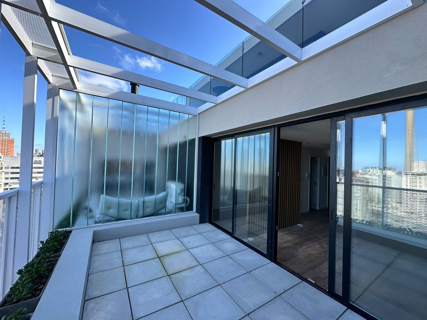 Apartamento en Cordón con parrillero exclusivo · Foto 12