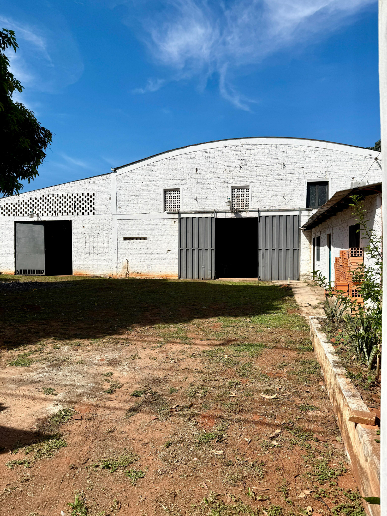 ALQUILO DEPÓSITO DE 1.150 m2 S/ RUTA 1 ZONA ITA — foto 3