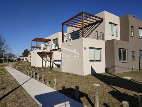 Casas En Lagomar