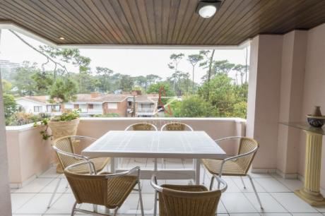 Apartamento, 3 Dormitorios, Mansa, Venta