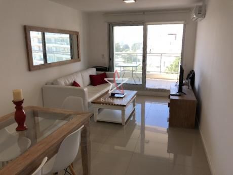 Apartamento 2 Dormitorios, Aidy Grill, Punta Del Este, Venta Y Alquiler