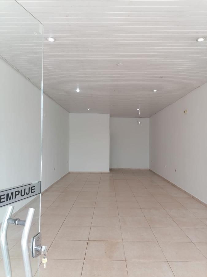 Alquilo Local de 30 M2 En Fdo de la Mora Zona Norte — foto 2