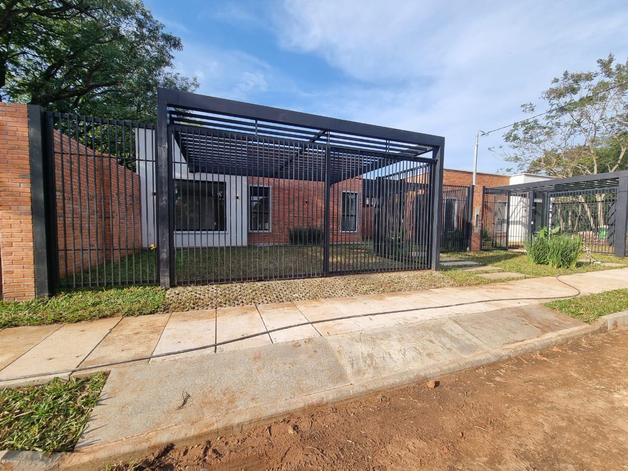 Vendo Casa a Estrenar De 3 Dormitorios Con Piscina En Sanber, Villa Delfina — foto 2