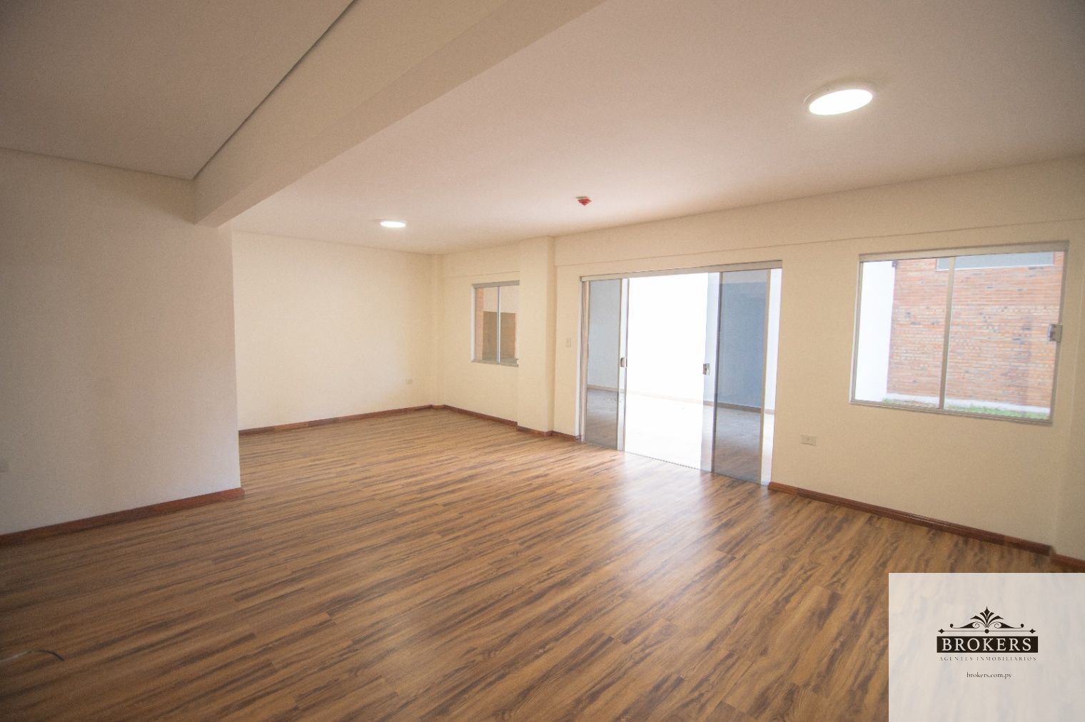 Alquilo Departamento De 3 Dormitorios Con Area De Servicio En Recoleta — foto 3
