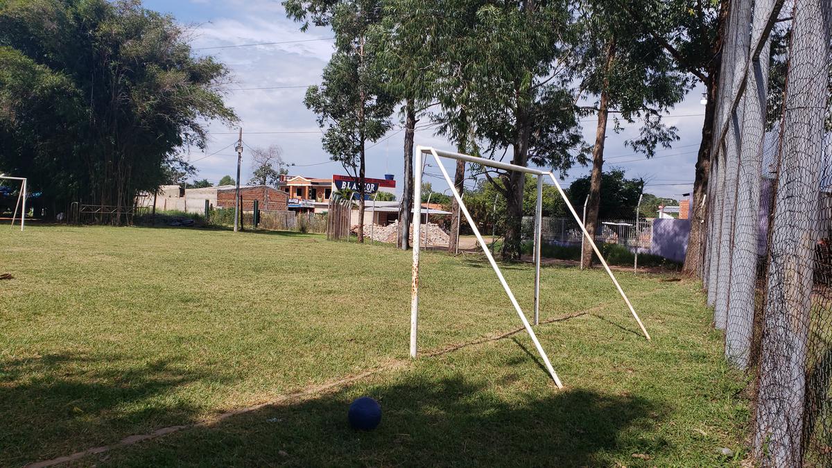 Vendo Terreno De 2.200m2 En Isla Bogado Luque Cerca Super Stock — foto 2