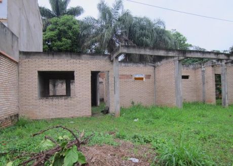 Oferta Terreno Con Dos Duplex A Terminar En Luque