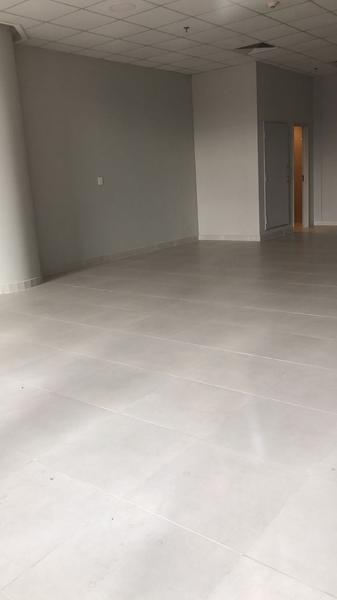 Vendo Local Comercial Rentado De 96 m2 Planta Baja WTC Asuncion — foto 3