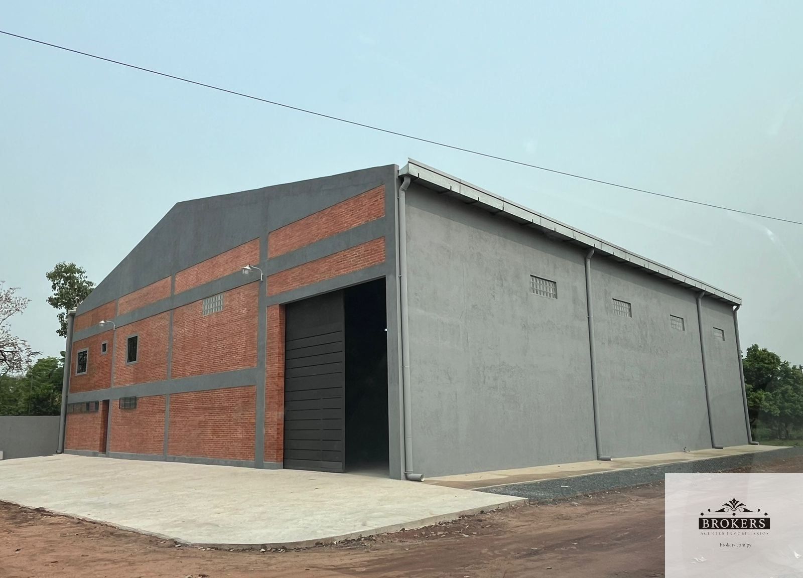 Vendo Depósito Rentado De 700 m2 En Mariano Roque Alonso — foto 2