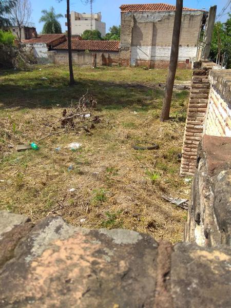 Vendo Terreno En Esquina De 525 m2 En Barrio Herrera — foto 2