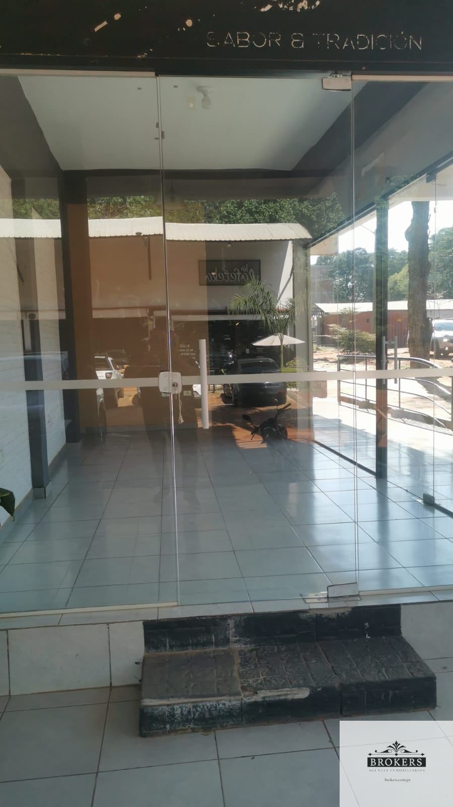 Local Comercial en alquiler ubicado en Villa Amelia — foto 2