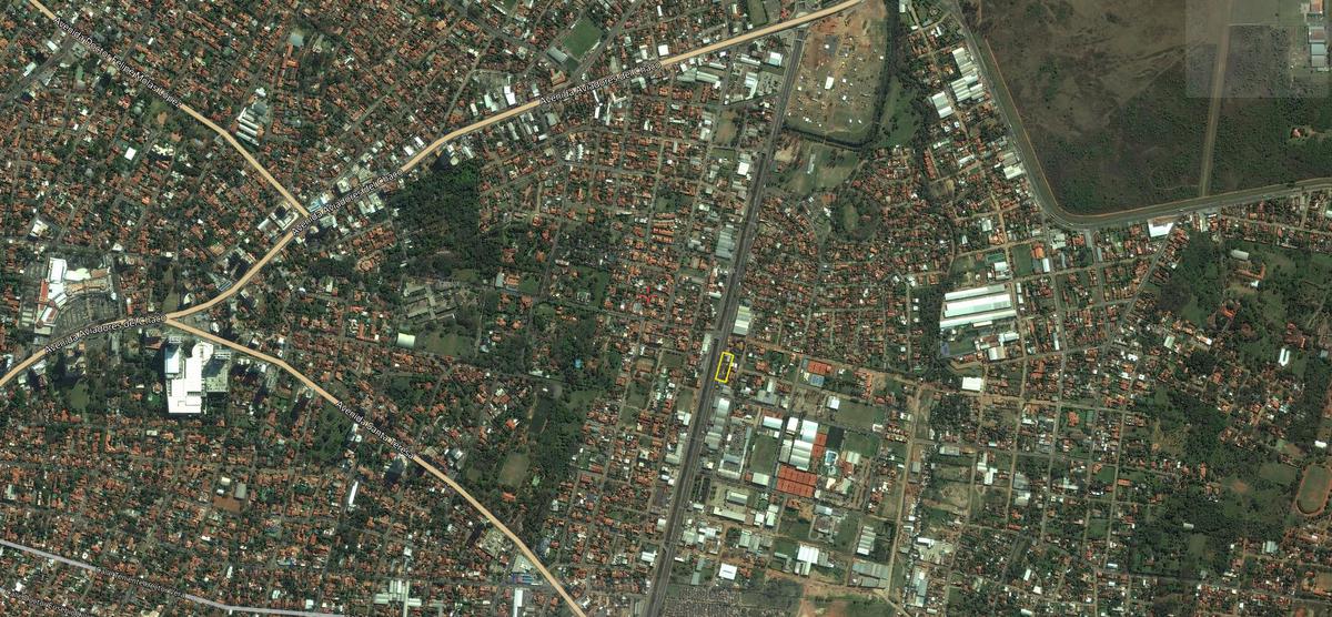 Vendo para inversión  Propiedad 1600m2 80mts de frente sobre Madame Lynch — foto 2