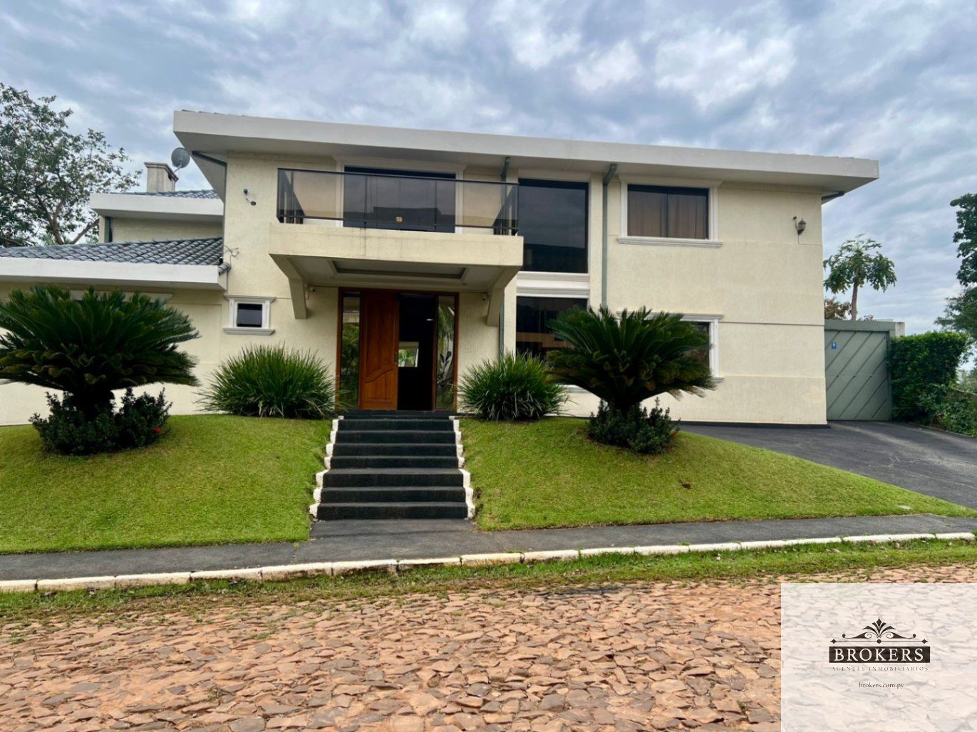 Alquilo Casa Amoblada De 4 Suites Con Piscina En Barrio Cerrado — foto 3