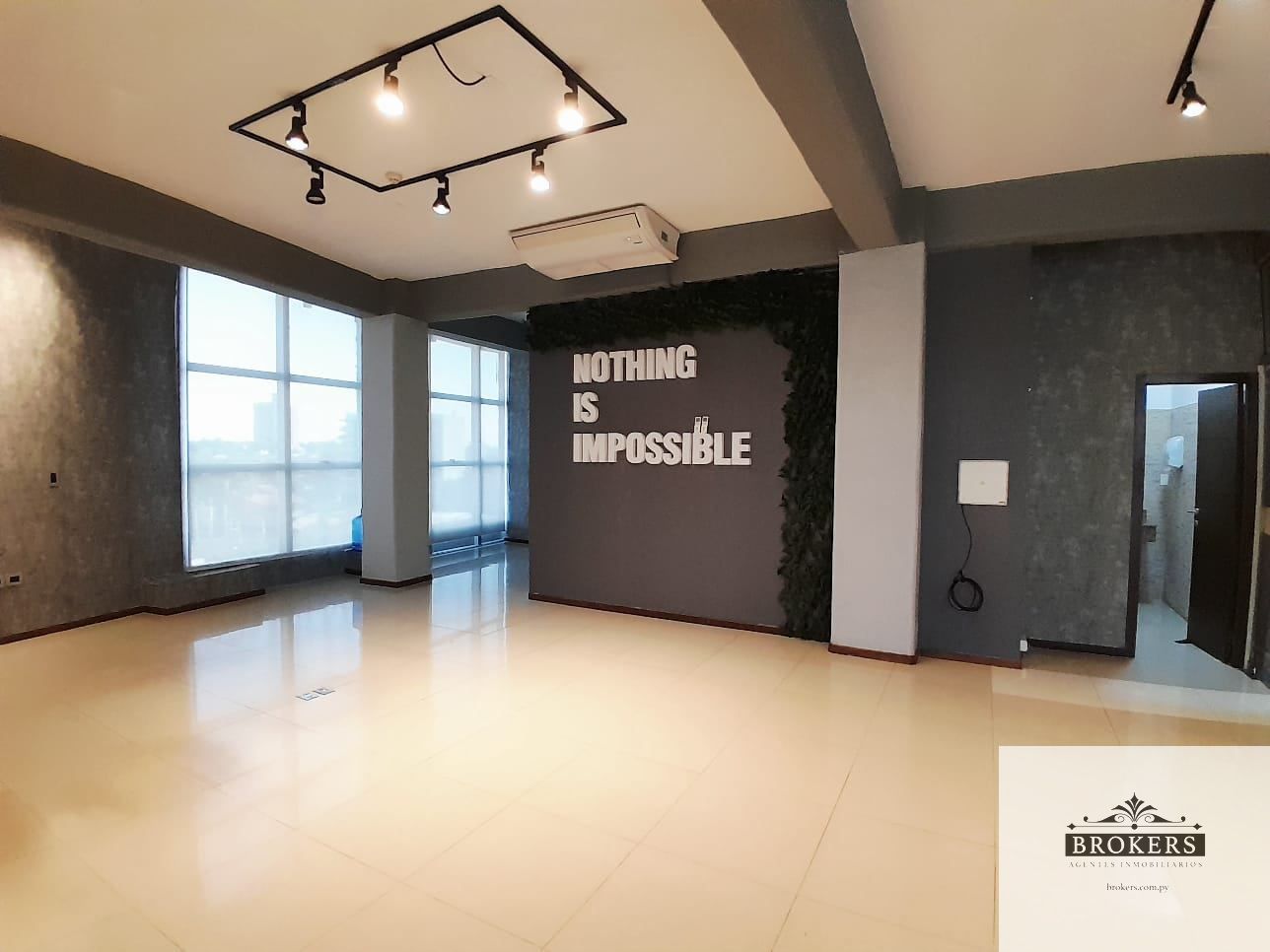 Alquilo Oficina Corporativa de 223 m2. ubicado s/Av. Av. del Chaco — foto 2