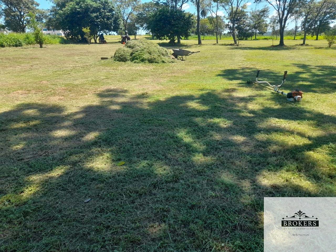Vendo Hermoso Terreno De 1.000 m2 En El Carlos Franco Country y Golf Club — foto 3