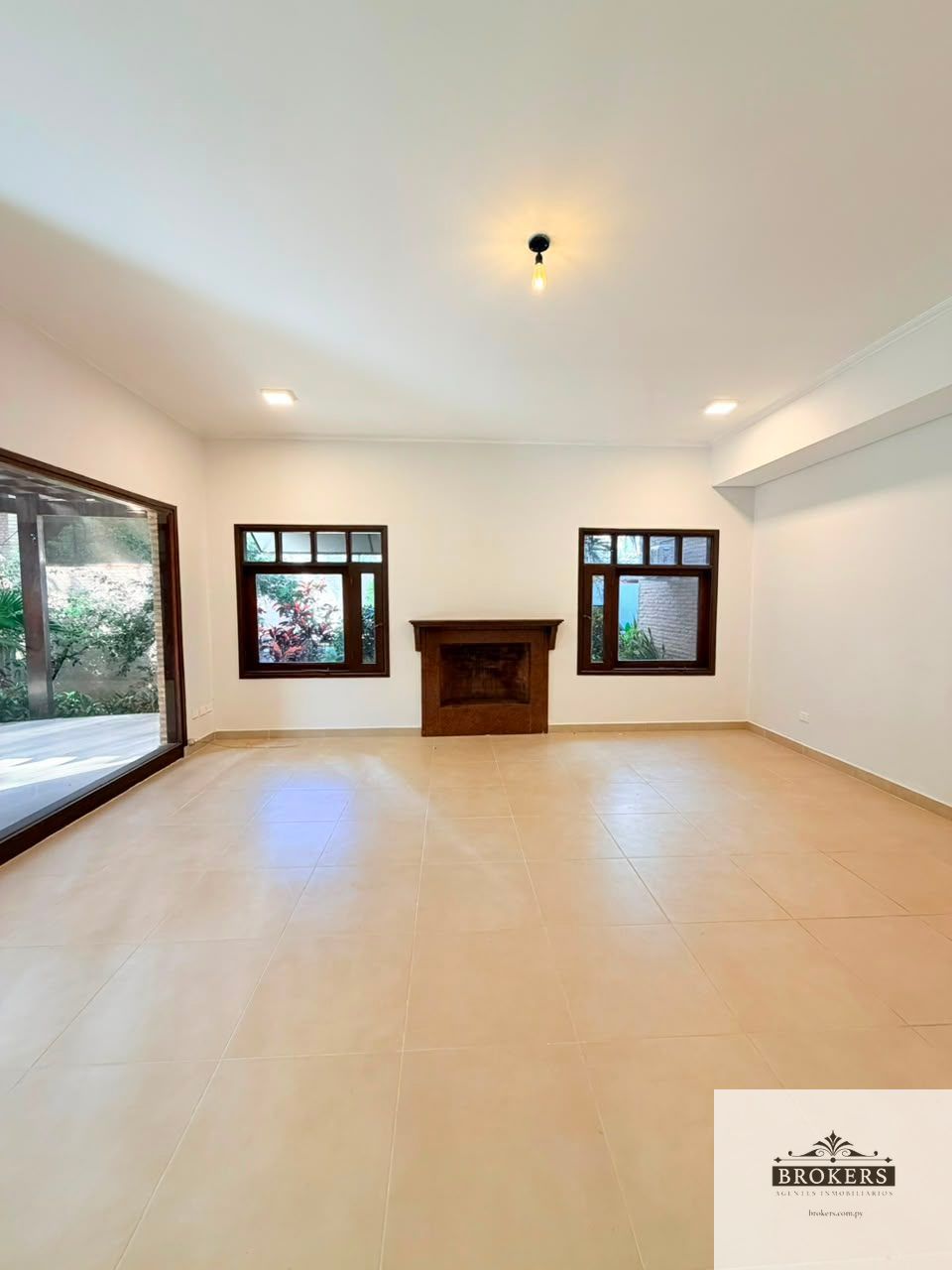 Alquilo En Condominio Cerrado Casa De 3 Suite En Barrio San Jorge — foto 3