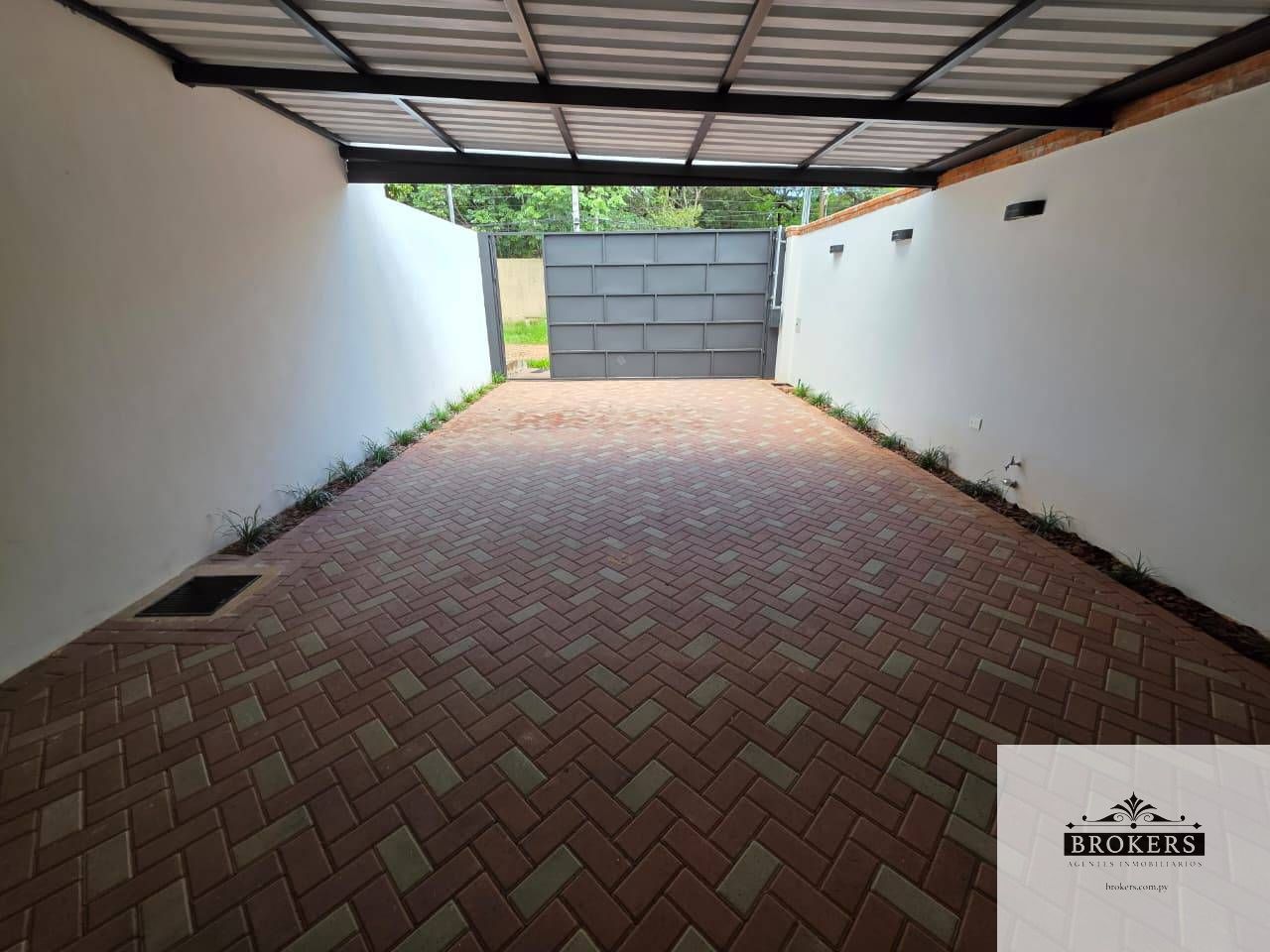 Casa en venta en Luque — foto 3