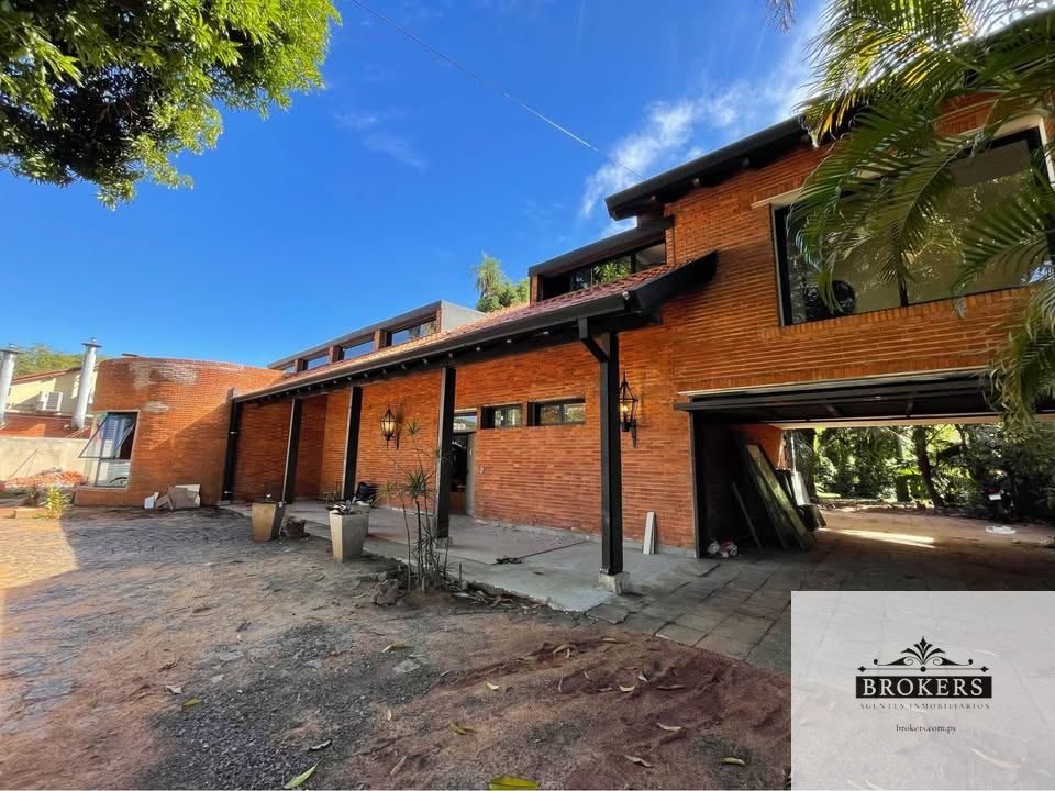 Alquilo Espectacular Casa Para Oficina Sobre Mcal López — foto 2