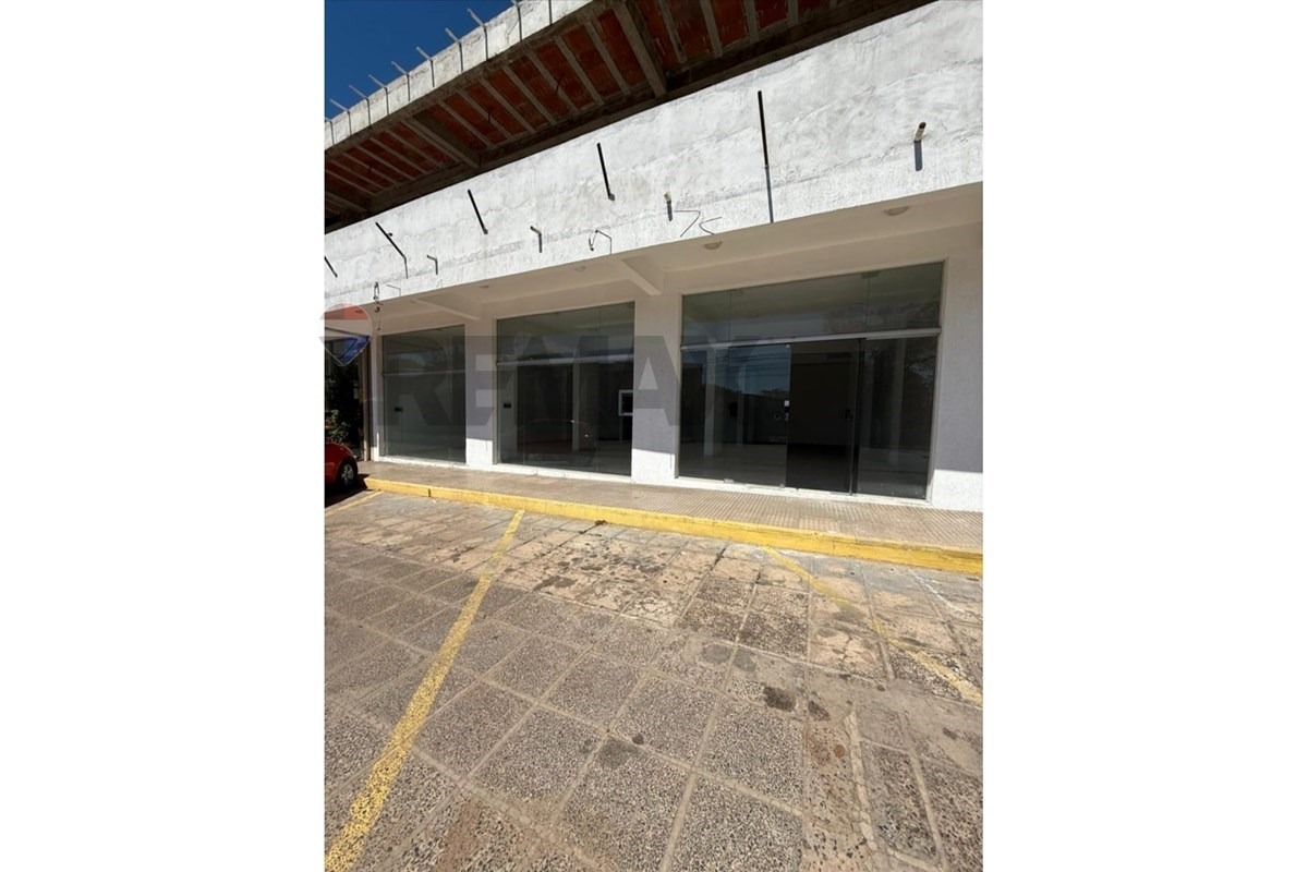Local Comercial - Alquiler - San Lorenzo, Central, Paraguay — foto 2