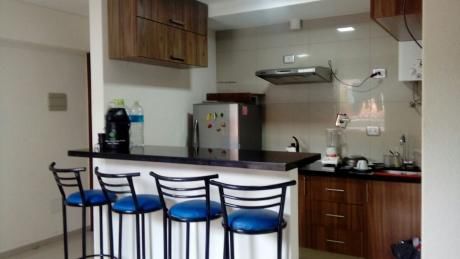 En Anticretico Departamento En Condominio, Avenida Irala