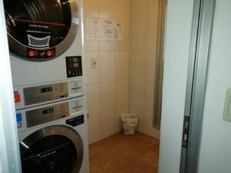 Apartamento A La Venta De 1 Dormitorio En Malvín