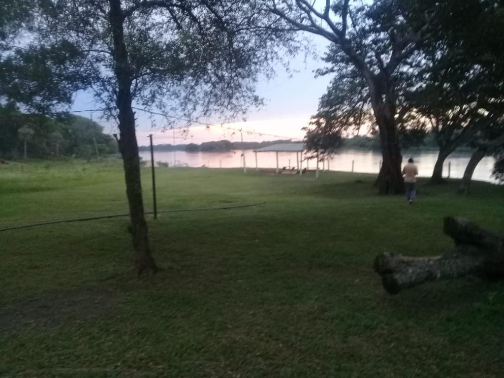 VENDO ESTANCIA CON 300 MTROS. S/ RÍO JEJUÍ — foto 2