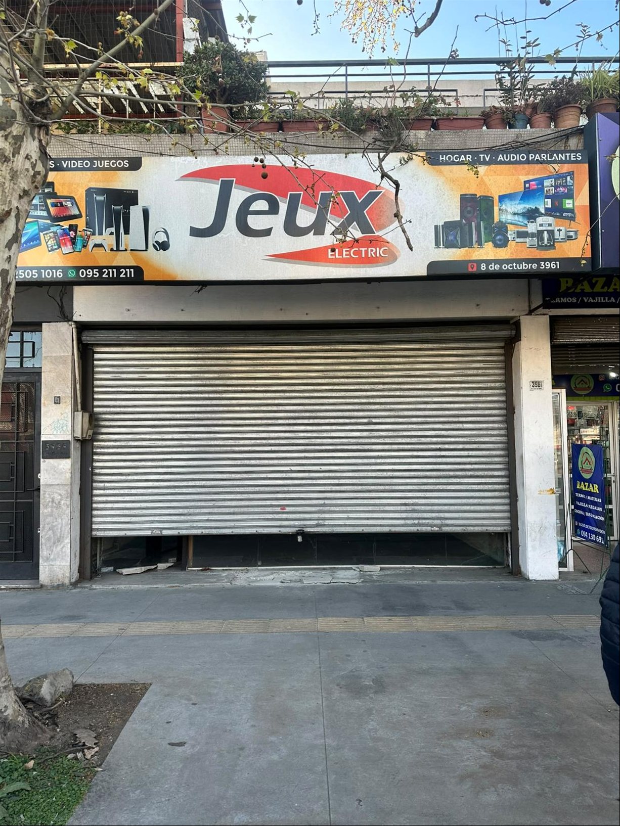 Alquiler y Venta Gran Local Comercial en Unión Sobre 8 de Octubre