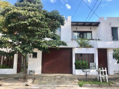 Amplia Y Hermosa Casa En Alquiler B/ Hamacas Nuevo Precio:1.200$us
