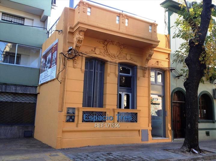 Apartamento POCITOS con terraza y parrillero
