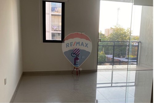Departamento-Alquiler-PY Central Luque — foto 2