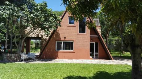 Preciosa Casa Americana!!! Ideal Para Confitería O Vivienda!!!