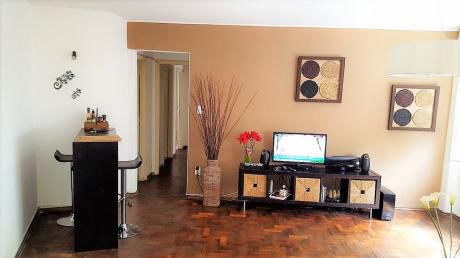 Apartamento En Venta 3 Dormitorios