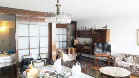 Apartamento En Venta 3 Dormitorios