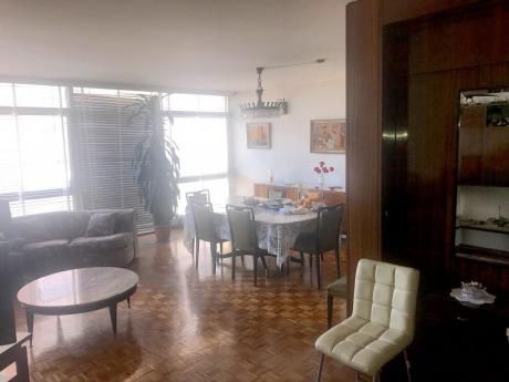 Apartamento En Venta 3 Dormitorios