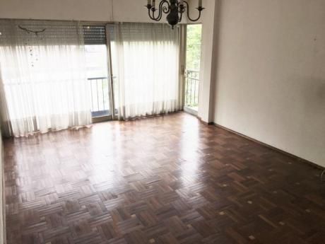 Apartamento En Venta 3 Dormitorios